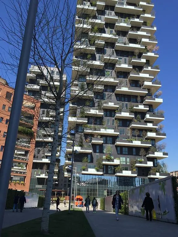 Apartment Kibilu - Via Confalonieri - Stazione Garibaldi - Zona Isola Milan