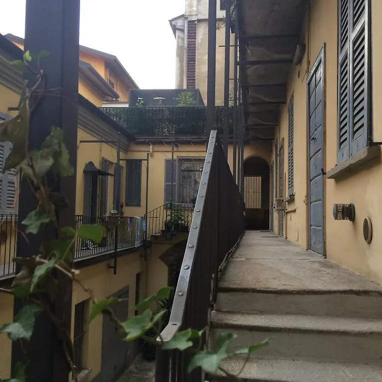 Kibilu - Via Confalonieri - Stazione Garibaldi - Zona Isola Milan 0*,  Italy